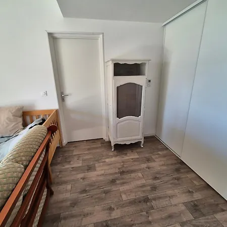 Complet Pour 4 - Proche Gare Apartament